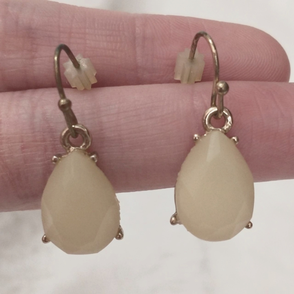 Creamy Glass Crystal Drop Dangling Earrings